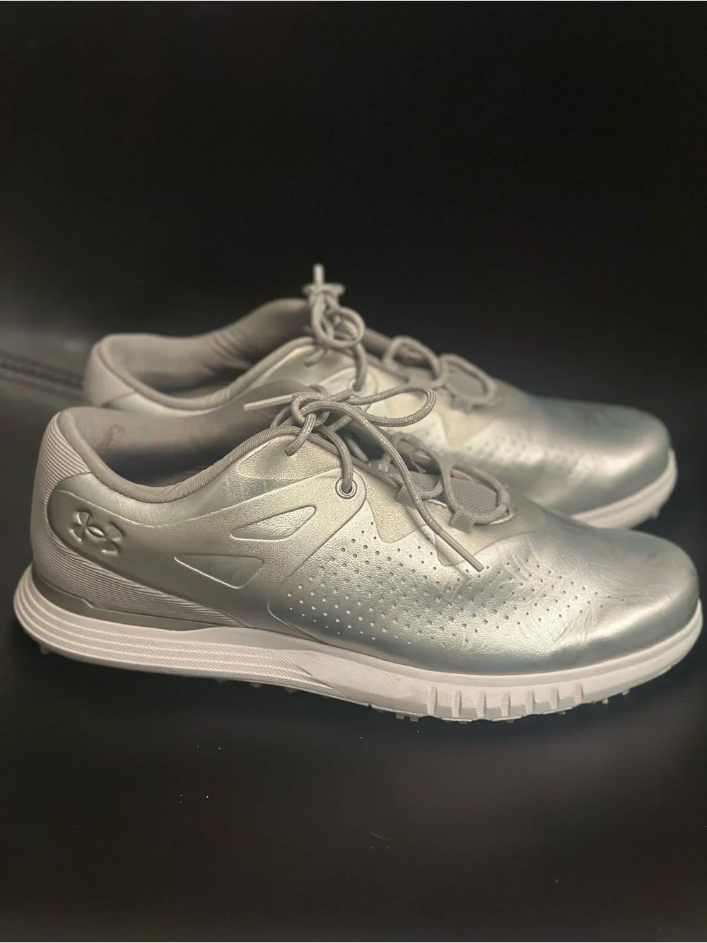 Under Armour lightweight gray